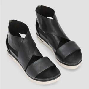 EILEEN  FISHER Sz 8 Tumbled Leather Crisscross Sports Zipper Closure Sandals